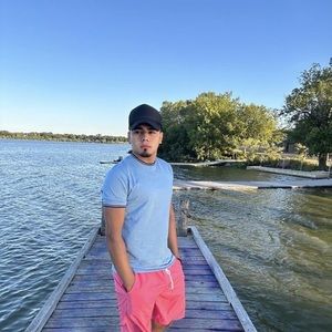 Meet your Posher, Misael